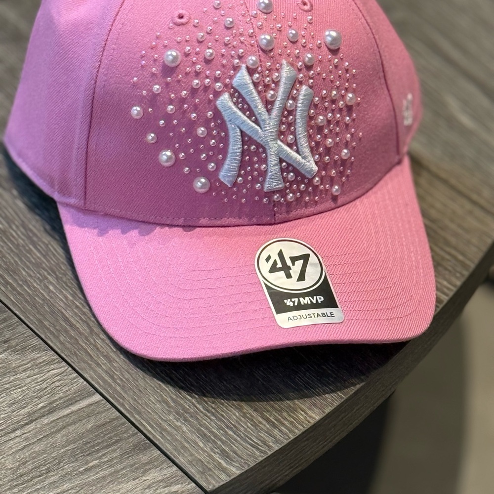 47 Pink Rhinestone New York Yankees Hat